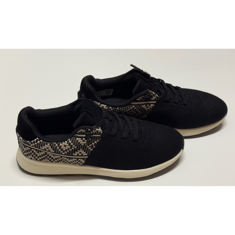 Toms Black Knit Sneakers with Beige Pattern